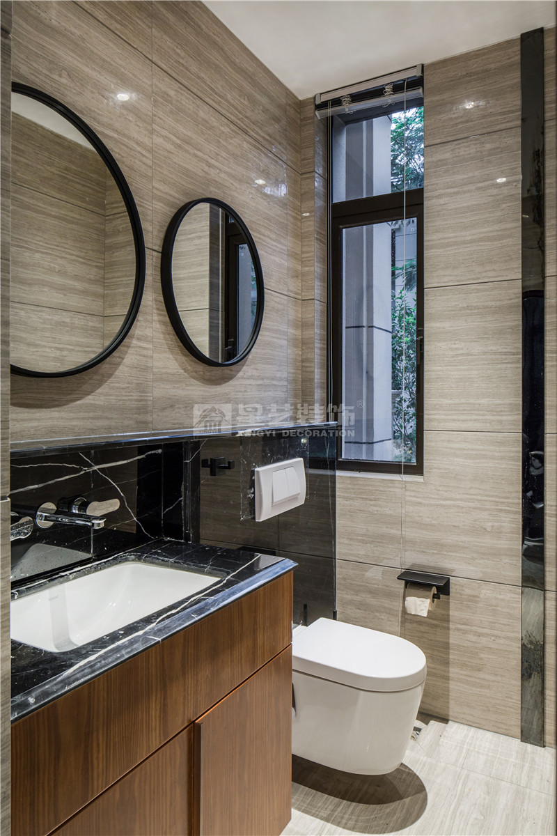 合景天俊229平衛(wèi)生間裝修實(shí)景圖