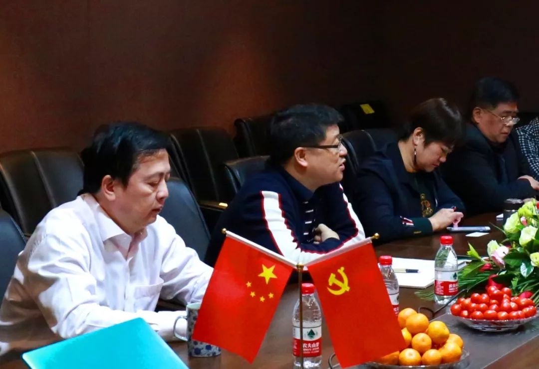 星藝裝飾+綠米聯(lián)創(chuàng)，走聯(lián)合之路，為智能家裝賦能 