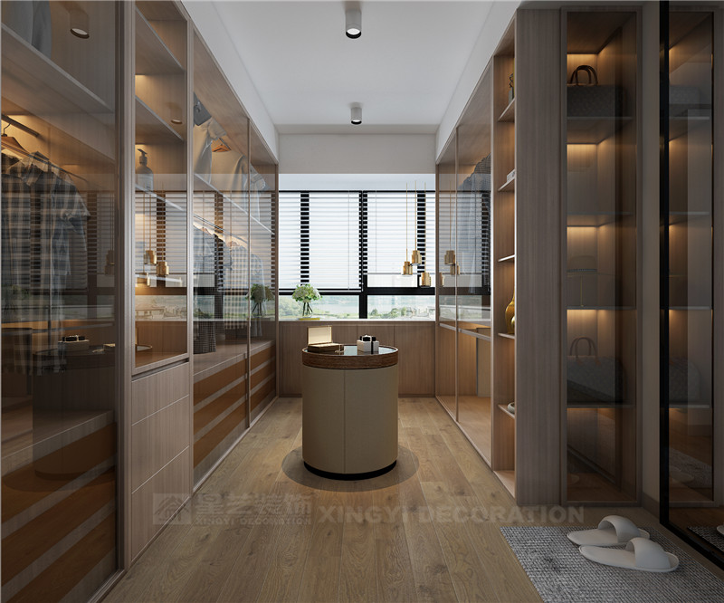 華發(fā)國賓壹號120平衣帽間裝修效果圖