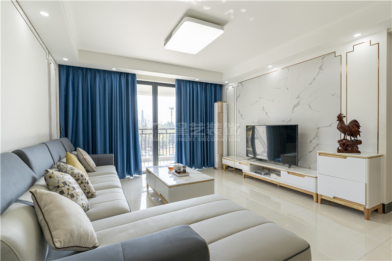 金灣花城113平客廳裝修實景圖
