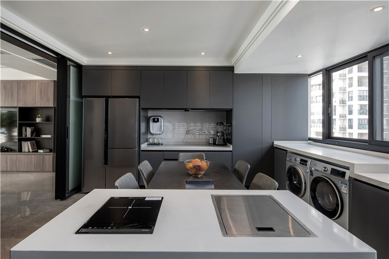 萬達(dá)茂140平廚房裝修實景圖