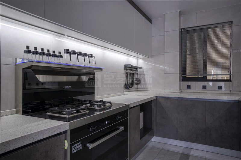 單位房140平廚房裝修實景圖