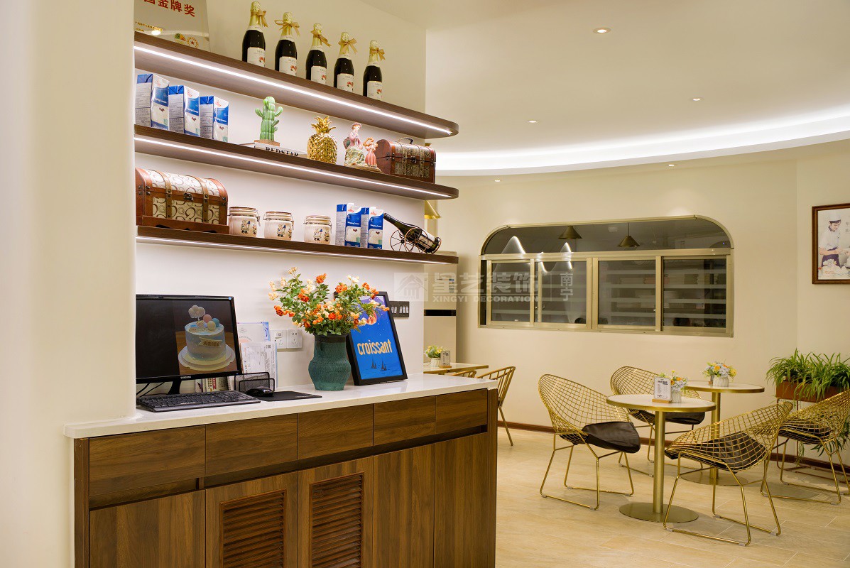 9度緣蛋糕店120平裝修詫寂風