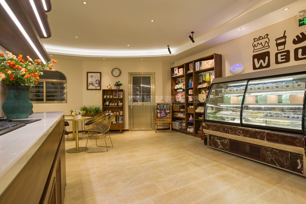 9度緣蛋糕店120平裝修詫寂風