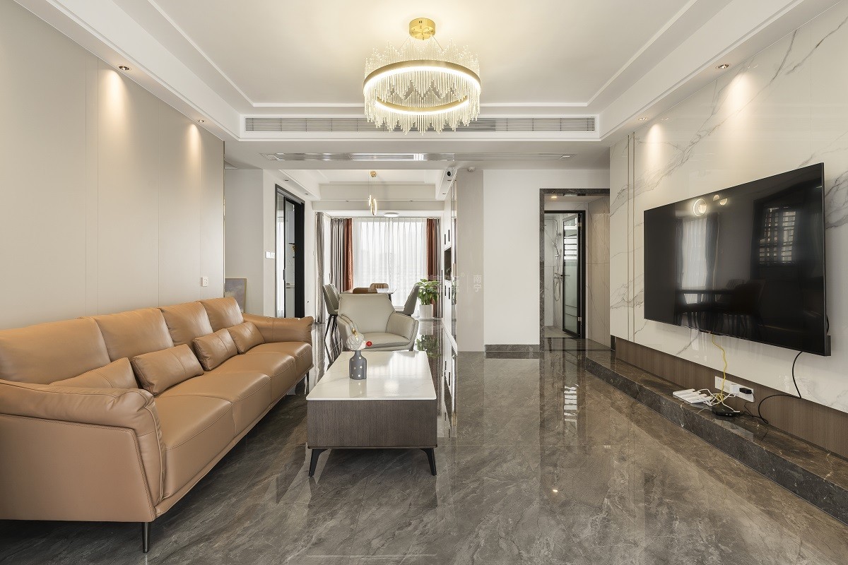 唐樾青山143平現(xiàn)代簡(jiǎn)約客廳裝修實(shí)景