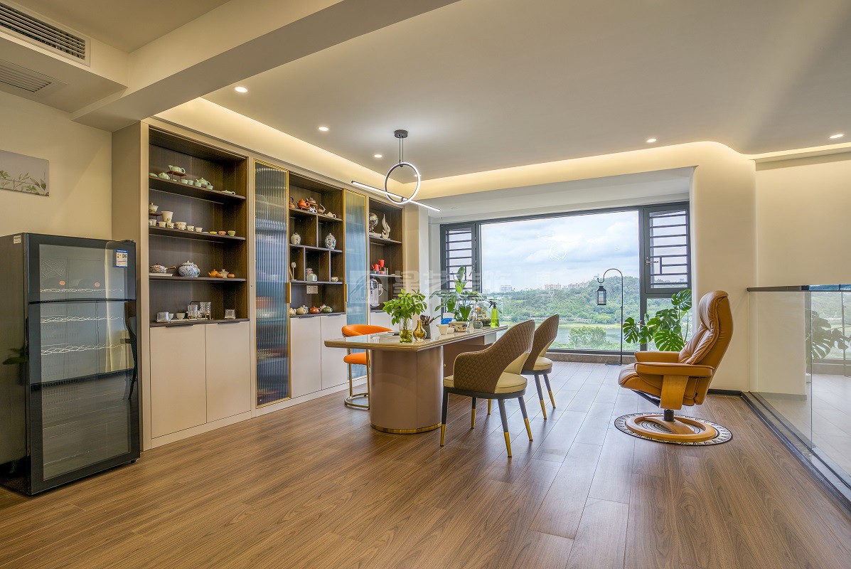 臻澤苑270平現(xiàn)代風(fēng)格書房裝修實景