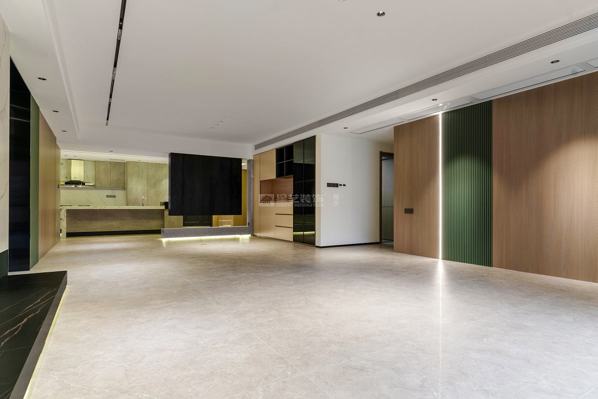 碧貴園230平現(xiàn)代風(fēng)格客廳裝修實(shí)景