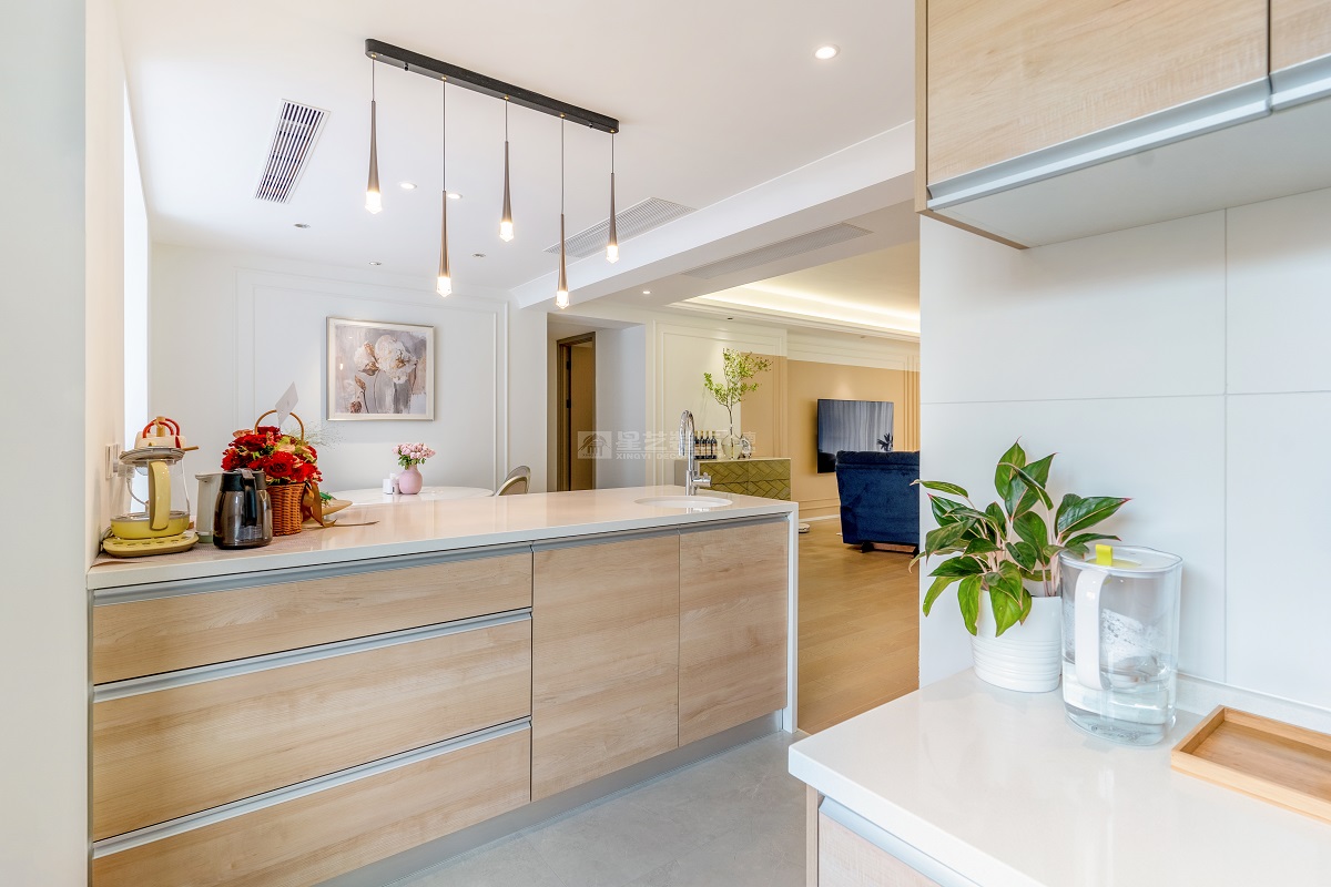 大唐臻觀170平現(xiàn)代混搭廚房實景