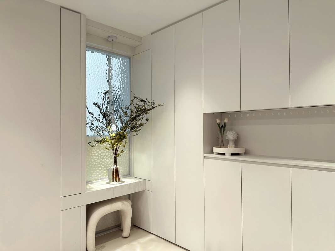 電網(wǎng)小區(qū)146平奶油風(fēng)格玄關(guān)裝修實(shí)景