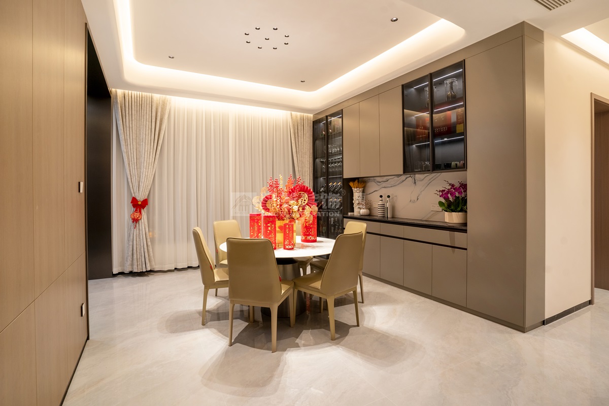 美泉1612 230平現(xiàn)代輕奢餐廳裝修實景