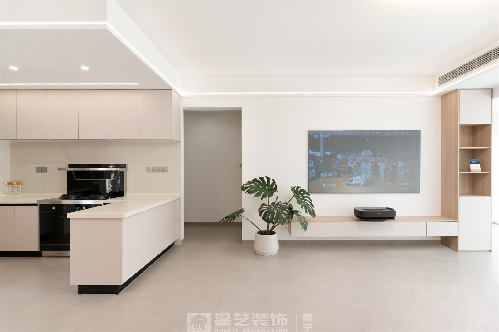 聯發(fā)臻境136平現代簡約客廳實景