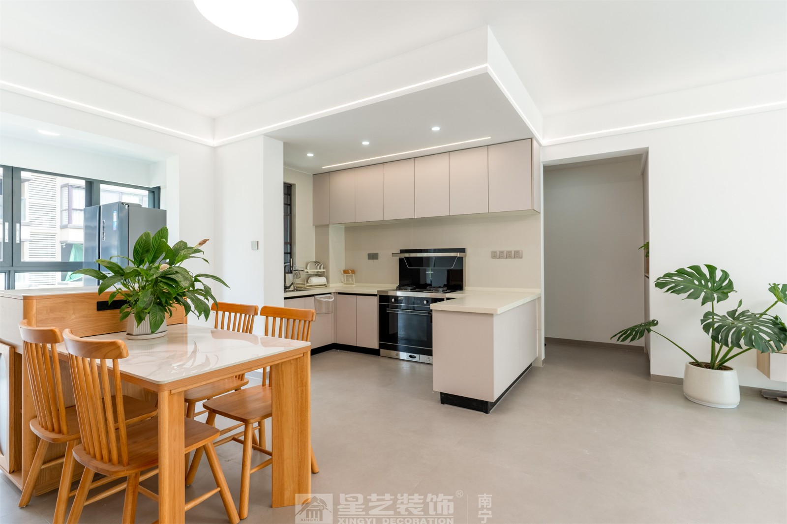 聯發(fā)臻境136平現代簡約廚房實景