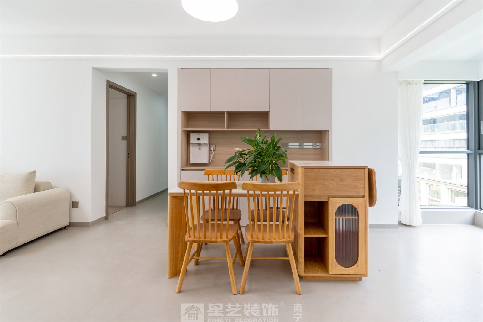 聯發(fā)臻境136平現代簡約餐廳實景