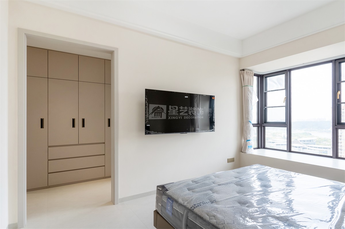 盛科城152平奶油風(fēng)臥室裝修完工實(shí)景圖