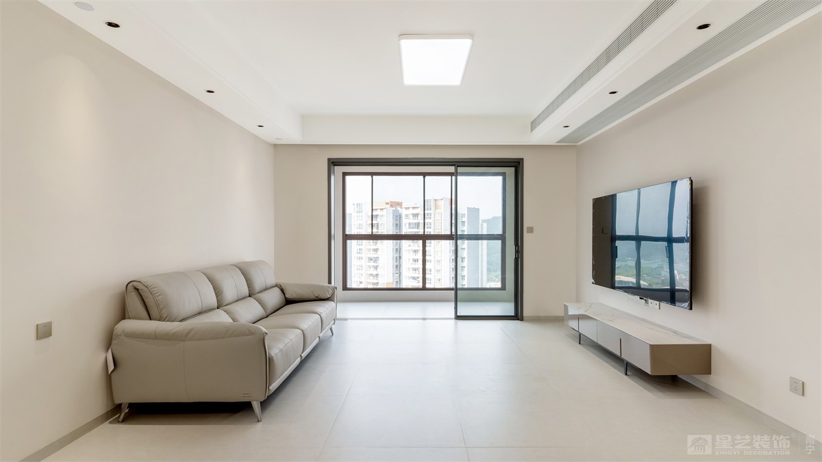 盛科城152平奶油風(fēng)客餐廳裝修完工實(shí)景圖