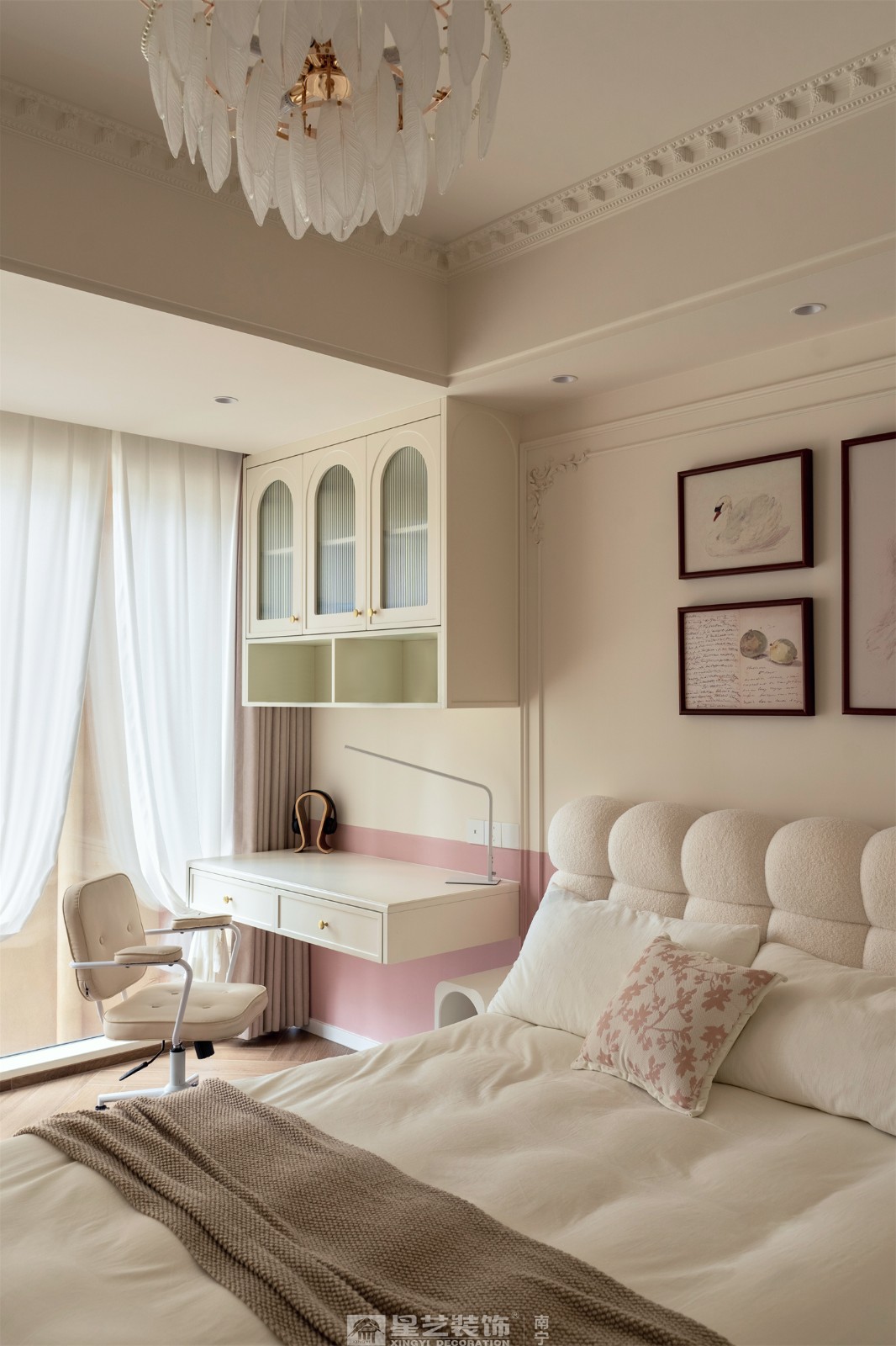 湖畔書(shū)院150平法式中古風(fēng)衛(wèi)臥室裝修完工實(shí)景圖