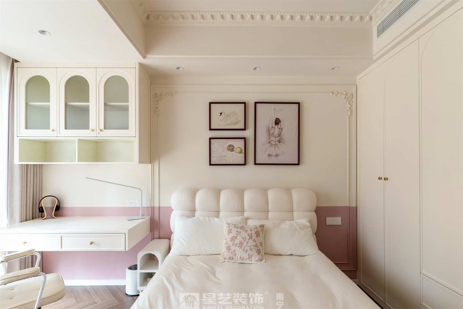 湖畔書(shū)院150平法式中古風(fēng)衛(wèi)臥室裝修完工實(shí)景圖