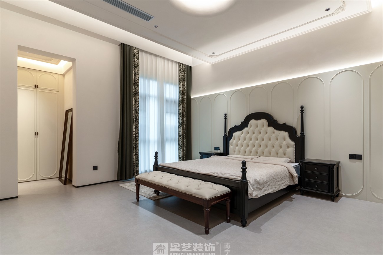 盛世江山300平中古風(fēng)臥室裝修完工實景圖
