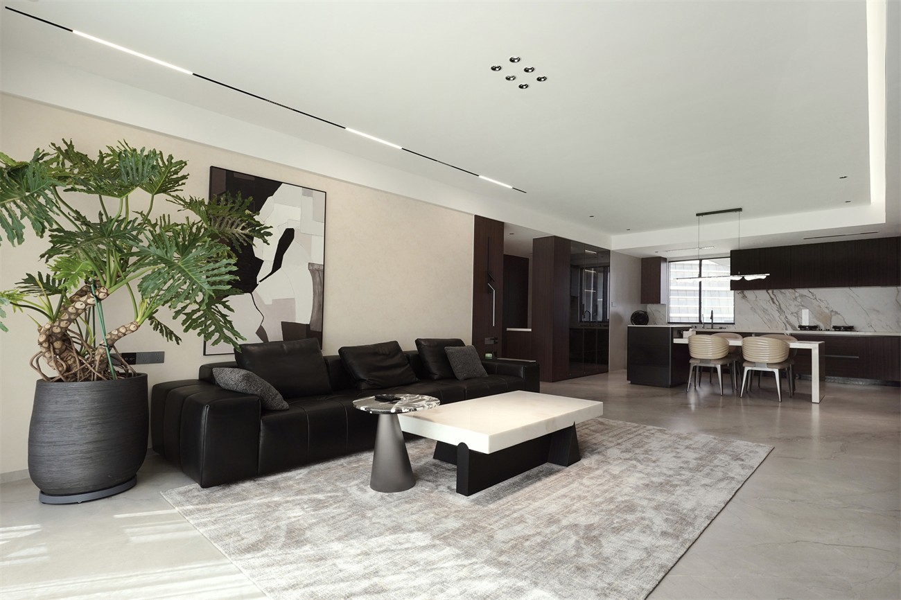 中海湖上景明意式輕奢137平客廳裝修實景圖